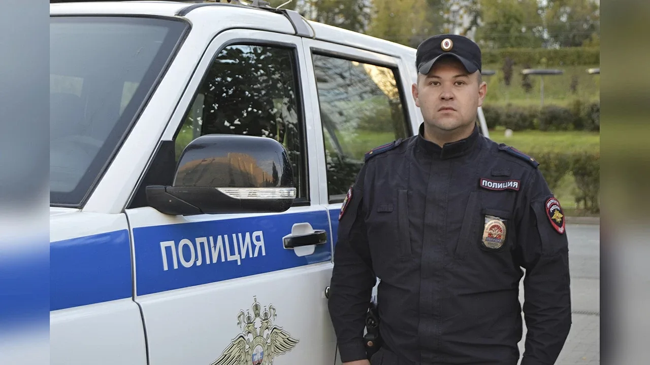 🚒 Пермские полицейские спасли из горящей квартиры 92-летнюю женщину.