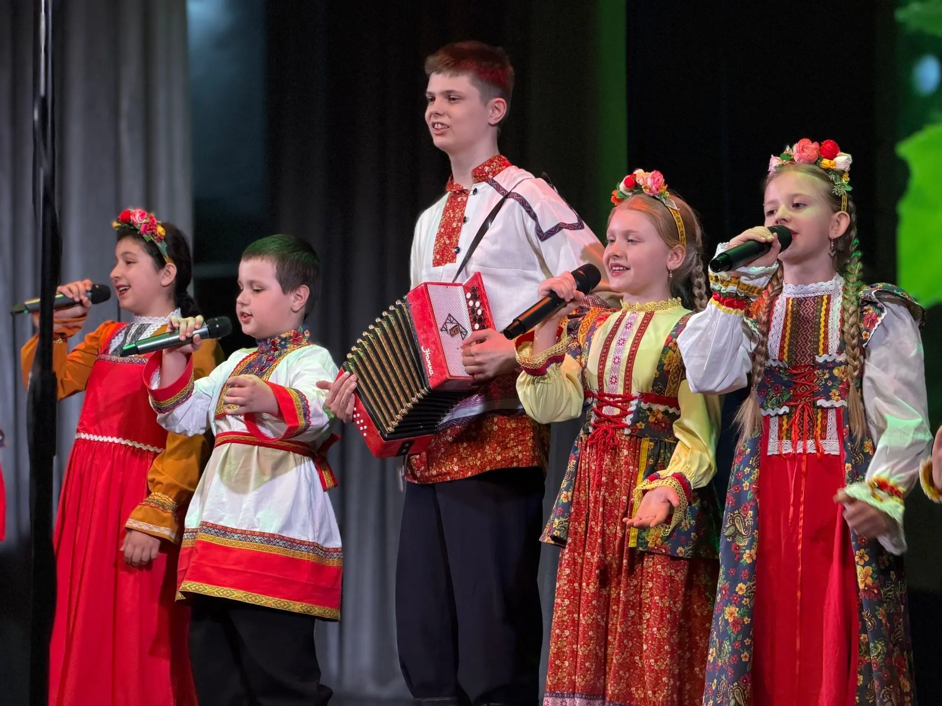 Память живет в каждом из нас!  🎤Сегодня в поселке Тоншалово прошел очень душевный концерт, посвященн