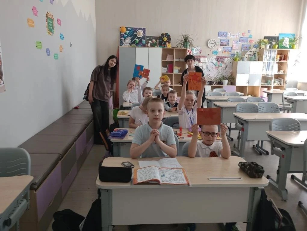 ✨Доброта и память, переданные из рук в руки✨  В рамках всероссийской акции «Эхо Победы» наш совет ст