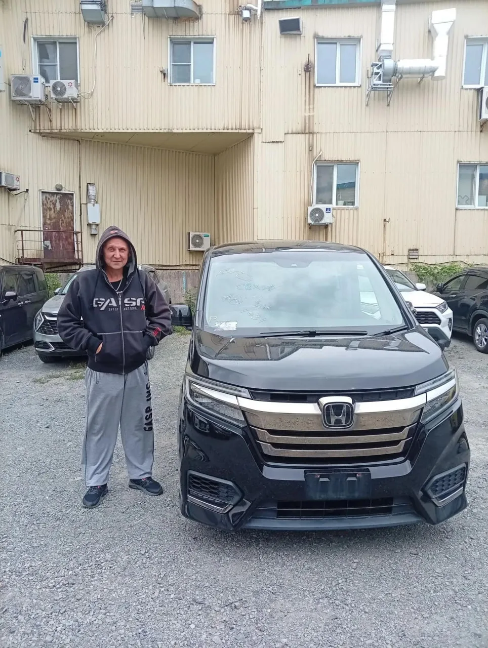 Вручили Honda StepWgn нашему клиенту Владимиру🔥 Теперь ему предстоит путешествие из Вл...