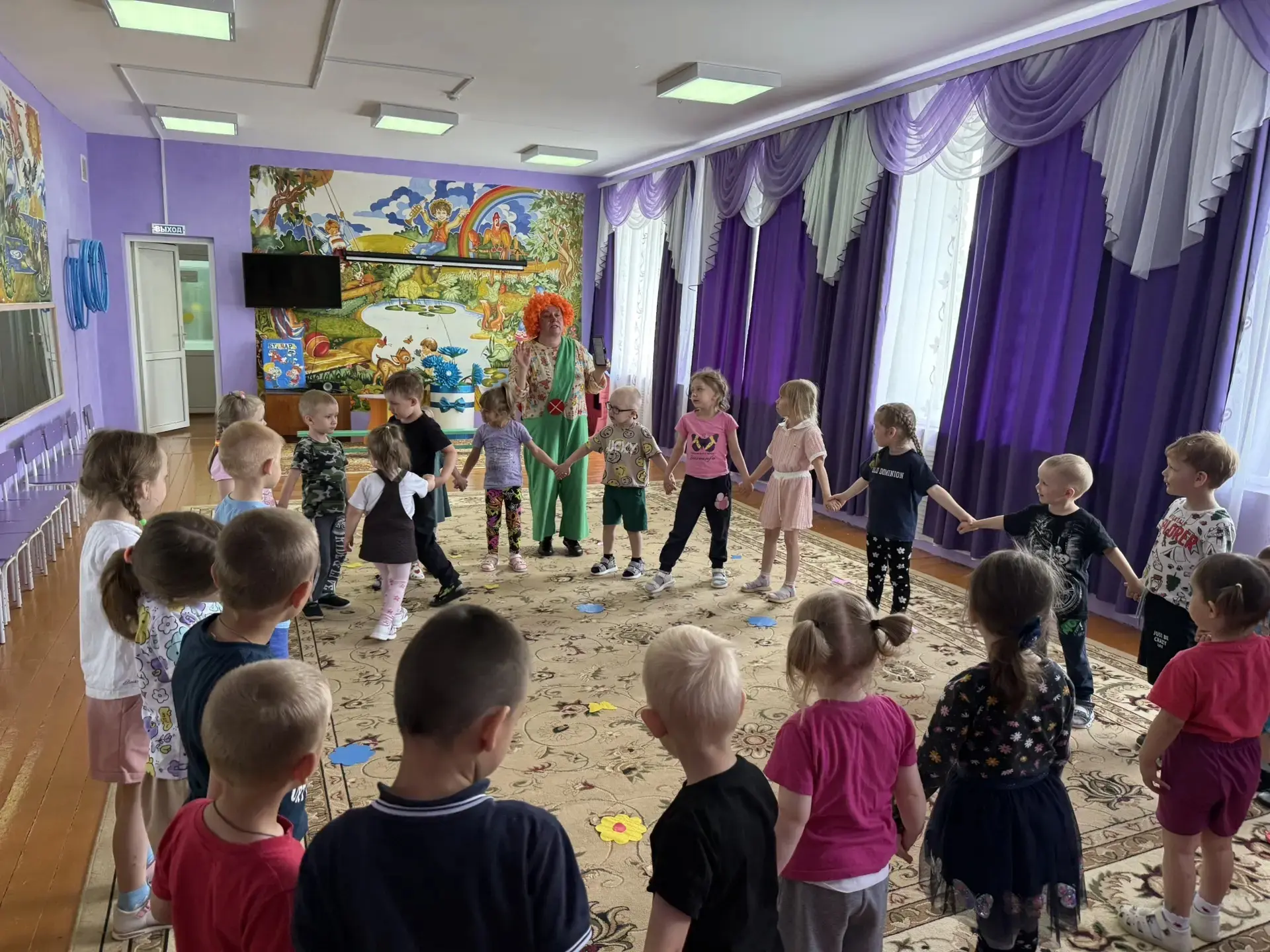 1 июня во всех странах отмечается Международный день защиты детей.