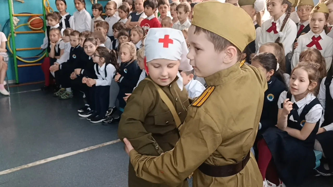 У нас в гостях побывали совсем юные ребята из детского сада № 40 с очень трогательным до глубины душ