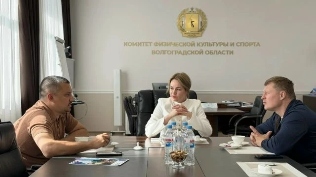 🥊 Выпускники ВГАФК встретились с Александром Поветкиным! 🏅