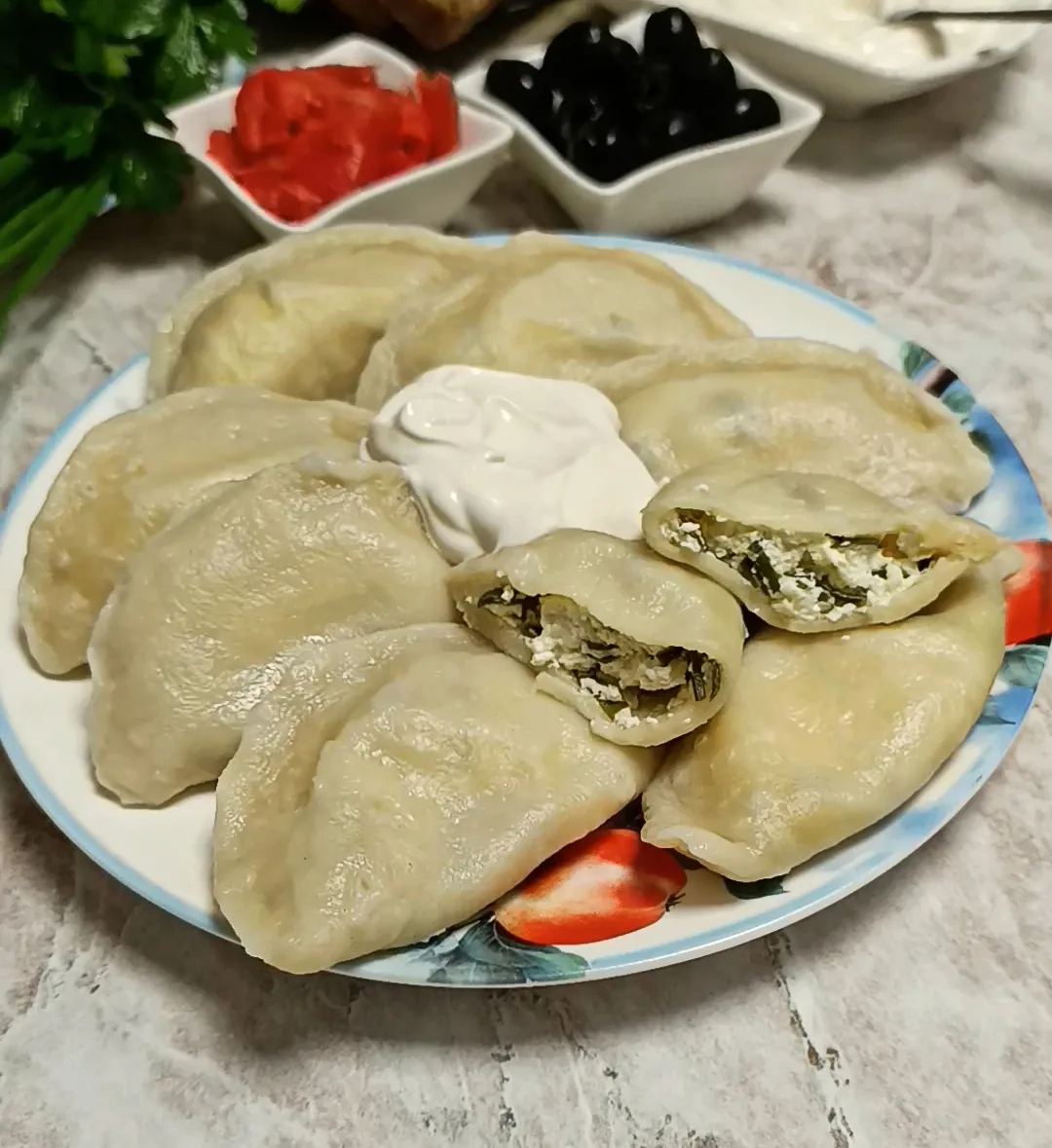 А у нас время ужина, в Забайкалье время уже 9 час вечера🤗