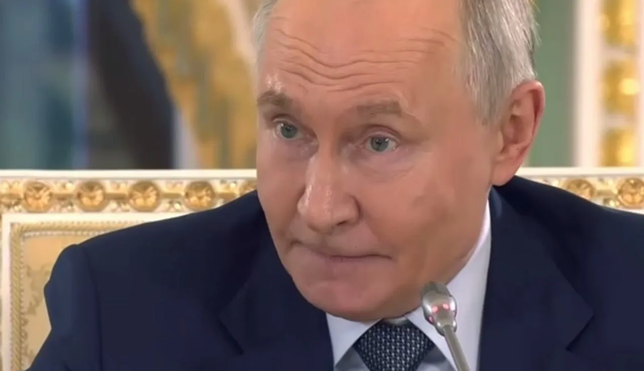 ⚡️Для начала переговоров не надо останавливать огонь, — Путин.