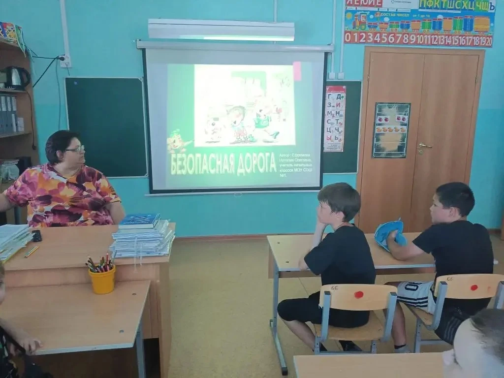 🏫В нашем пришкольном лагере «Русичи» состоялась игра под названием "Безопасная дорога"...