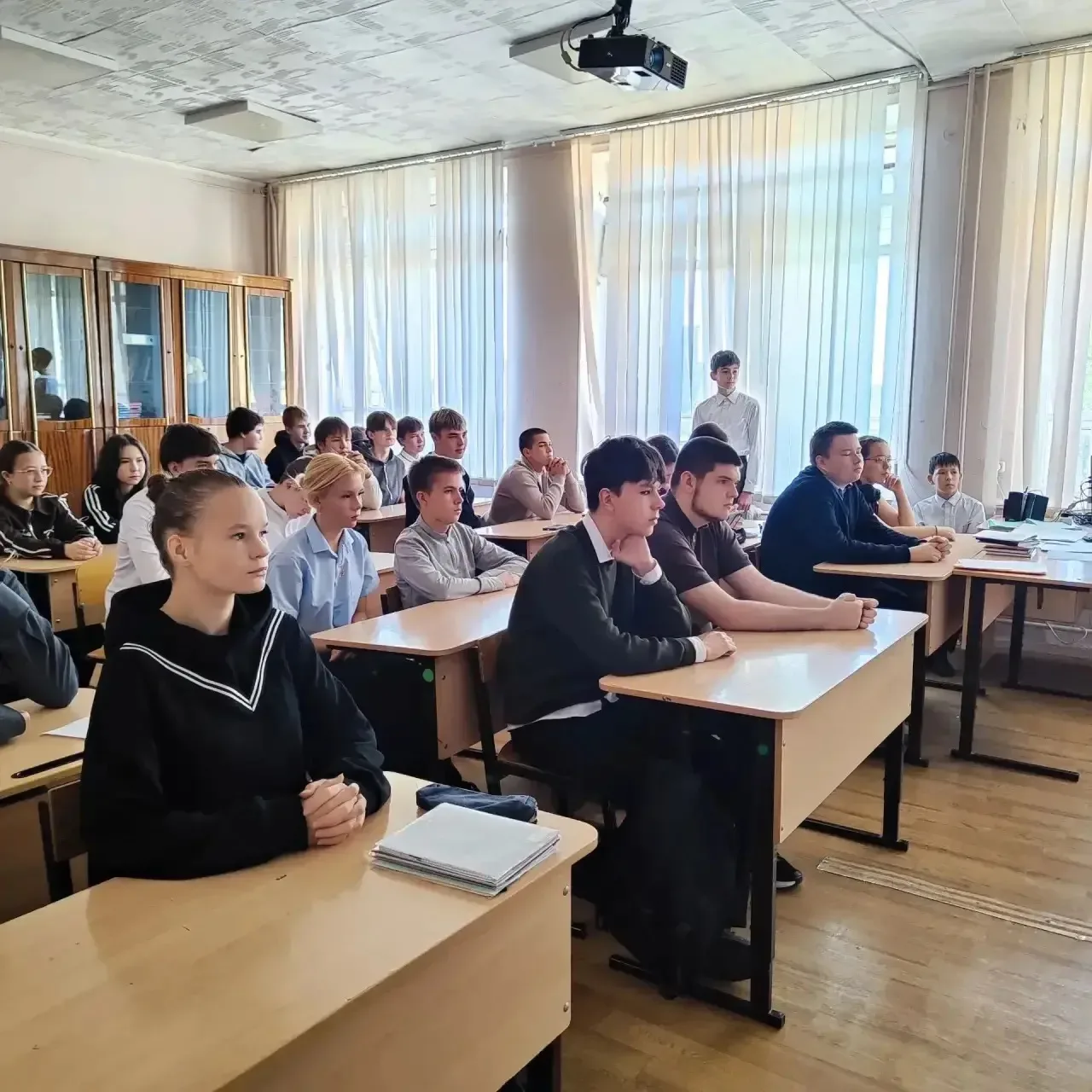 Сегодня в 10 А классе прошло занятие «Россия — мои горизонты» по теме «Россия умная: пе...