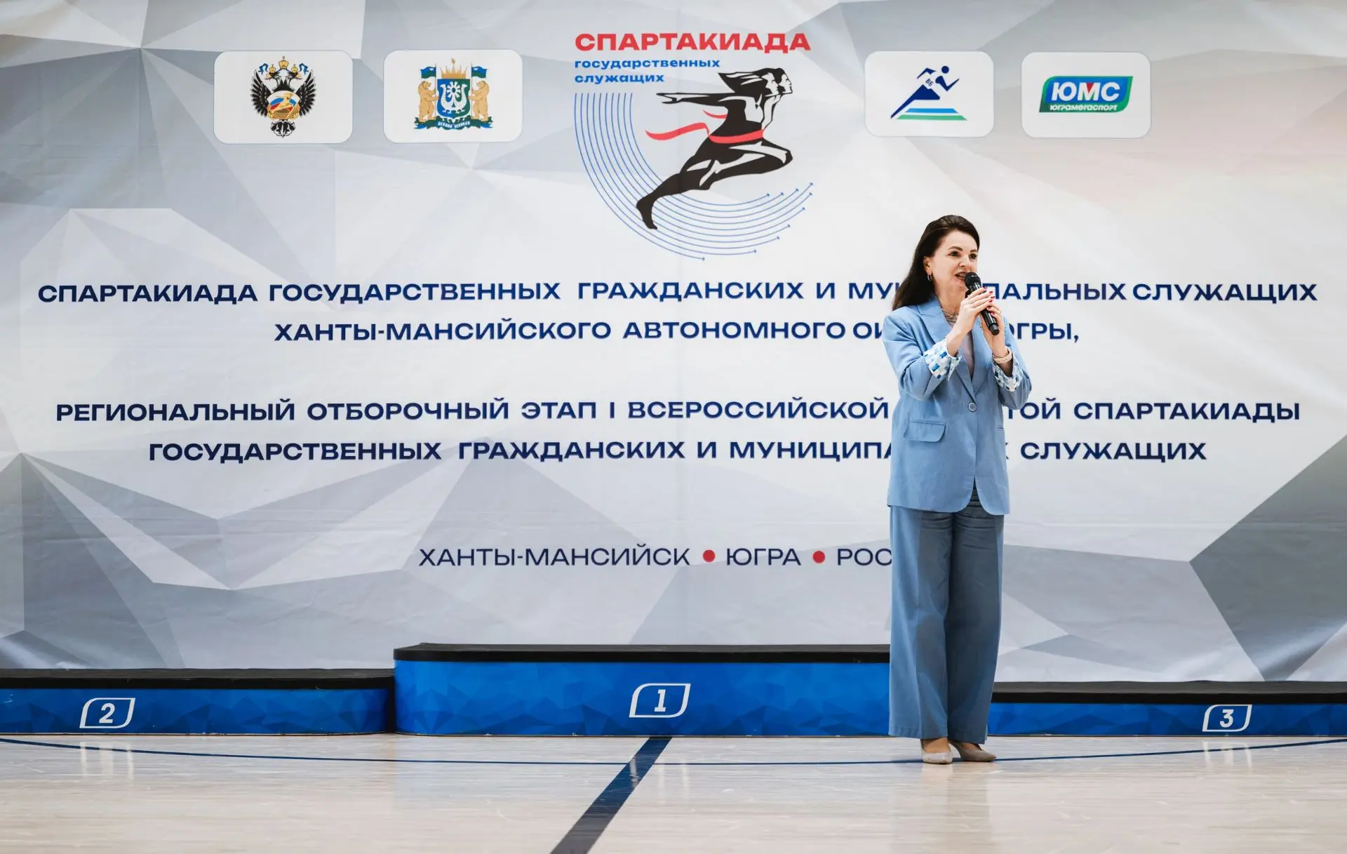 Губернатор Югры и глава Депспорта округа — на пьедестале🏅 ✨ 
 
Сегодня в УСК‑1 царила особая атмосф