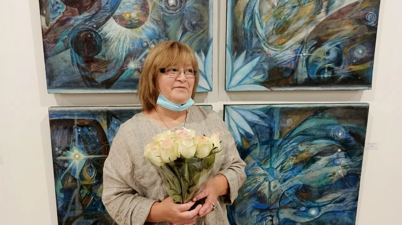 Поздравляем Елену Викторовну Лебединскую с днём рождения!