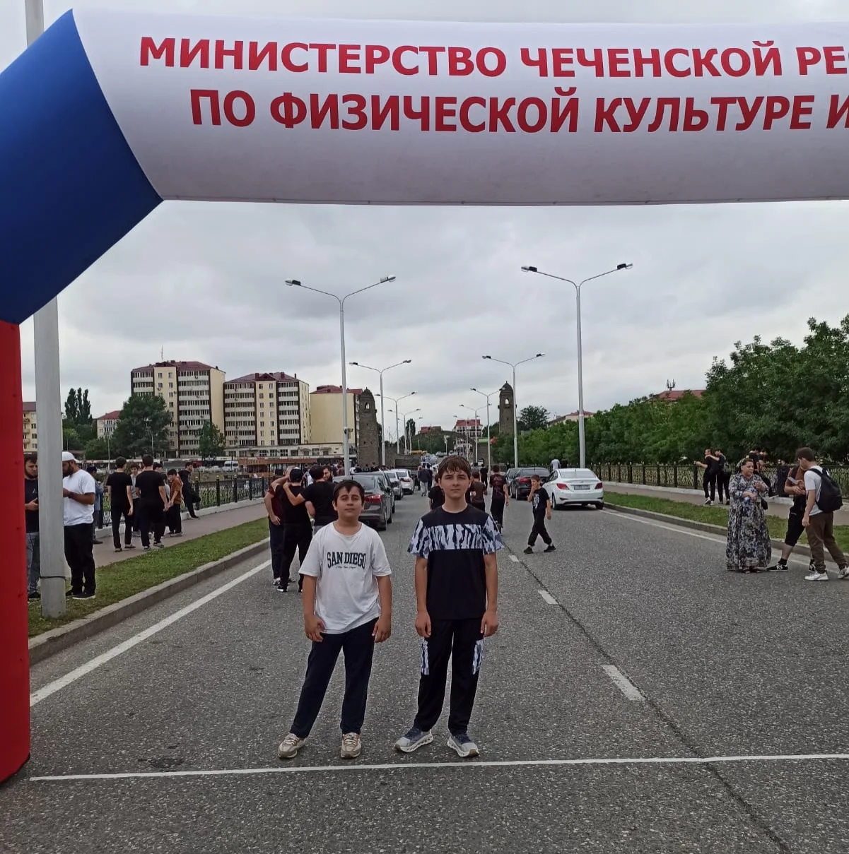 Обучающиеся МБОУ «СОШ № 38» г. Грозного приняли участие в Республиканском массовом физкультурно-спор
