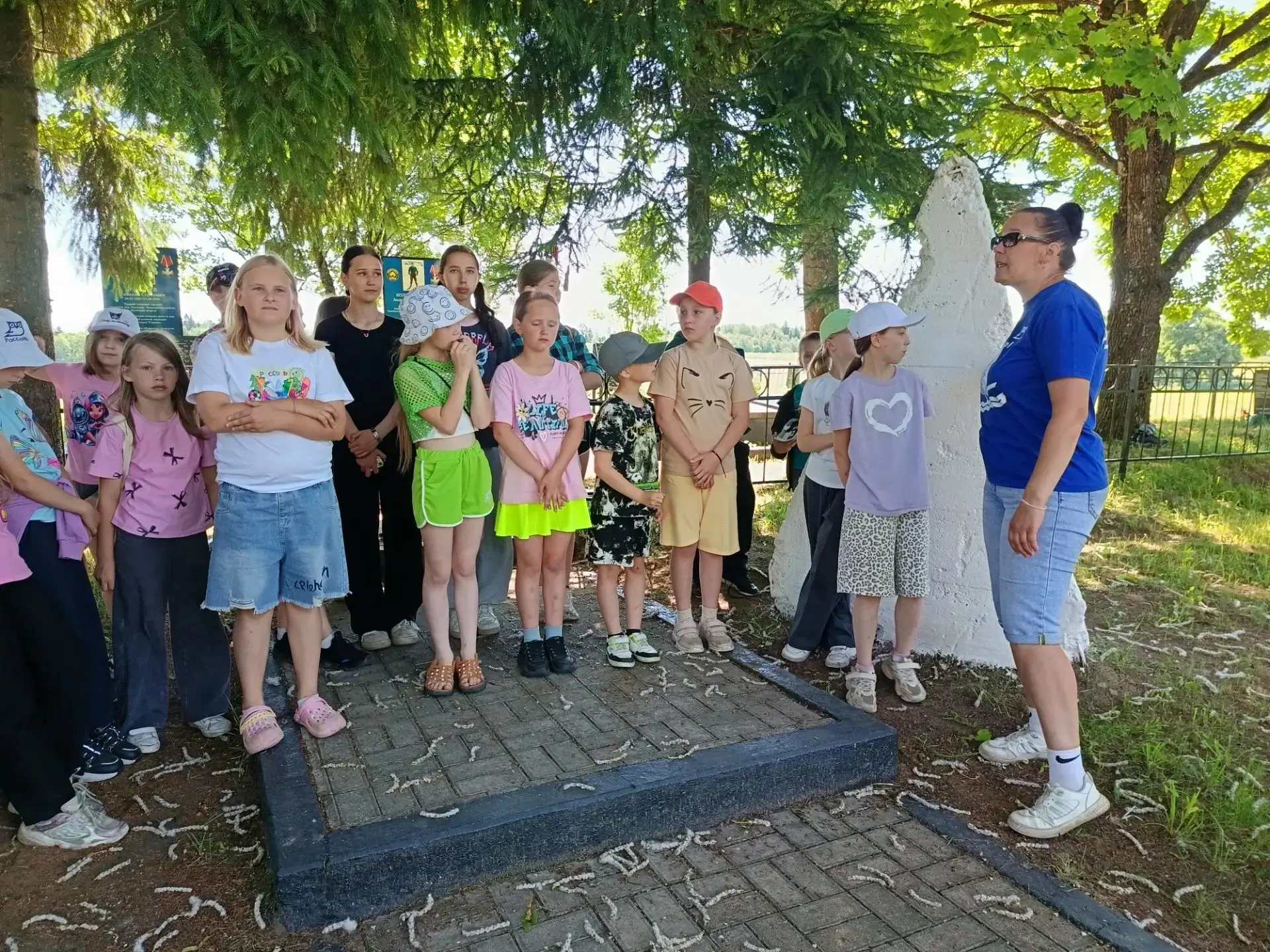 🎉 Вот и прошла четвертая неделя в пришкольном летнем лагере, неделя ярких событий и приятных воспом
