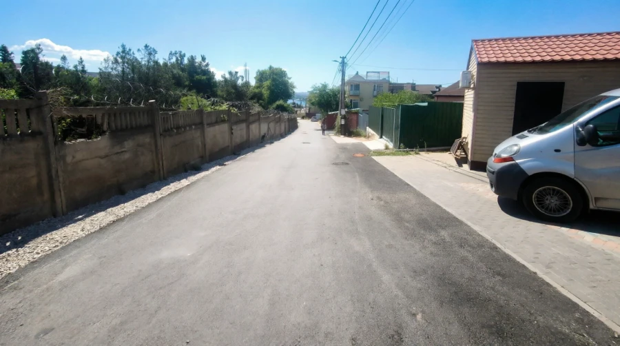 На Северной стороне города комплексно отремонтировали дороги в одном из микрорайонов
