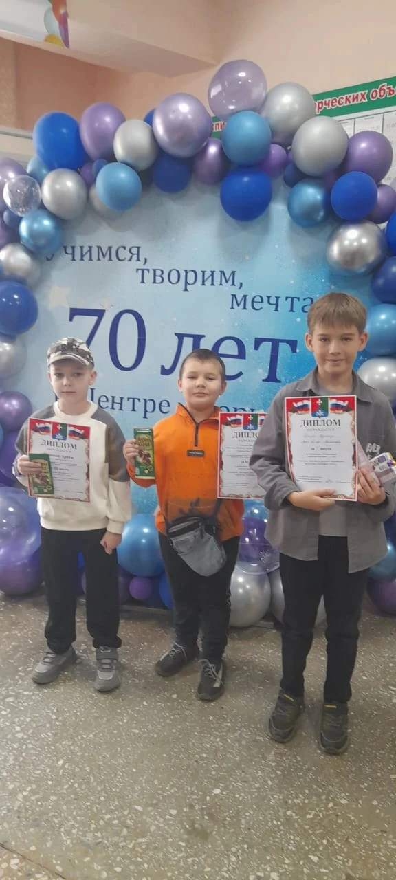 Сегодня ребята из объединения "Электроник" побывали в Центре детского творчества пгт Ка...