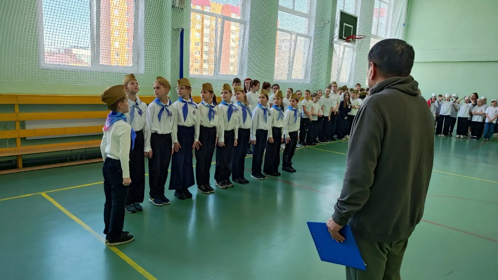 В МОУ «СОШ №4» г. Всеволожска торжественно дан старт «Зарнице 2.0»!  14 марта наша школа стала эпице