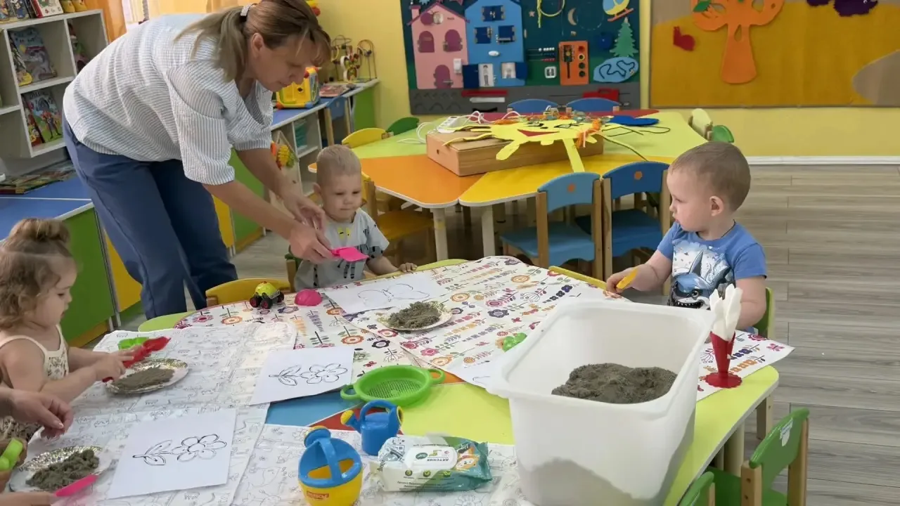 Уважаемые родители и гости нашей странички! Знакомьтесь, наши малыши! 🥰Что же здесь пр...
