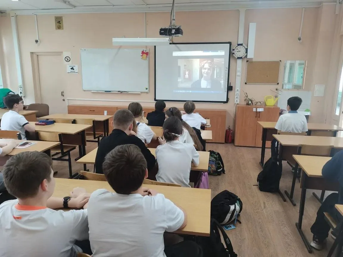«Разговоры о важном»: Ценности, которые нас объединяют Сегодня, 18.05.2026, в нашей школе №13 с углу
