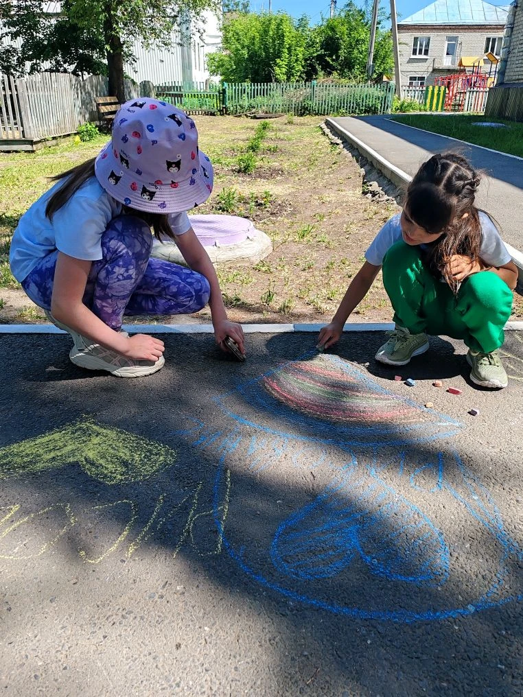 🧑🏼‍🎨 Я рисую мелом... 🖍️☀️