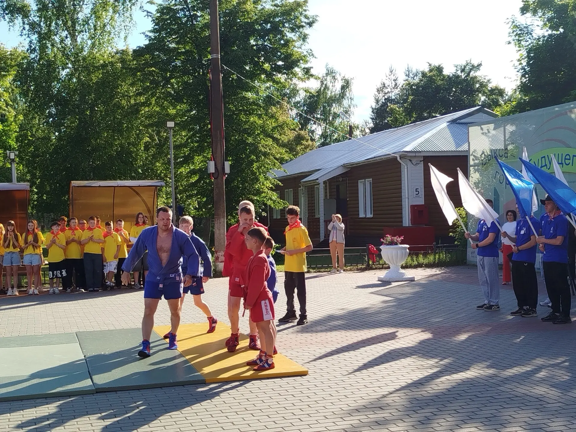 🔥 Торжественное открытие первой летней смены «Время спорта» в детском центре «Костёр»! 🔥

Сегодня 
