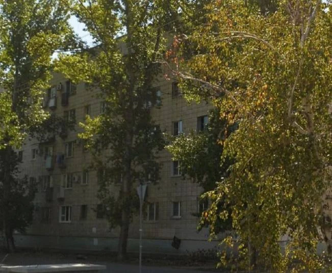 В Волгограде в квартире на улице Кирова нашли тело молодой девушки – оно лежало в холод...