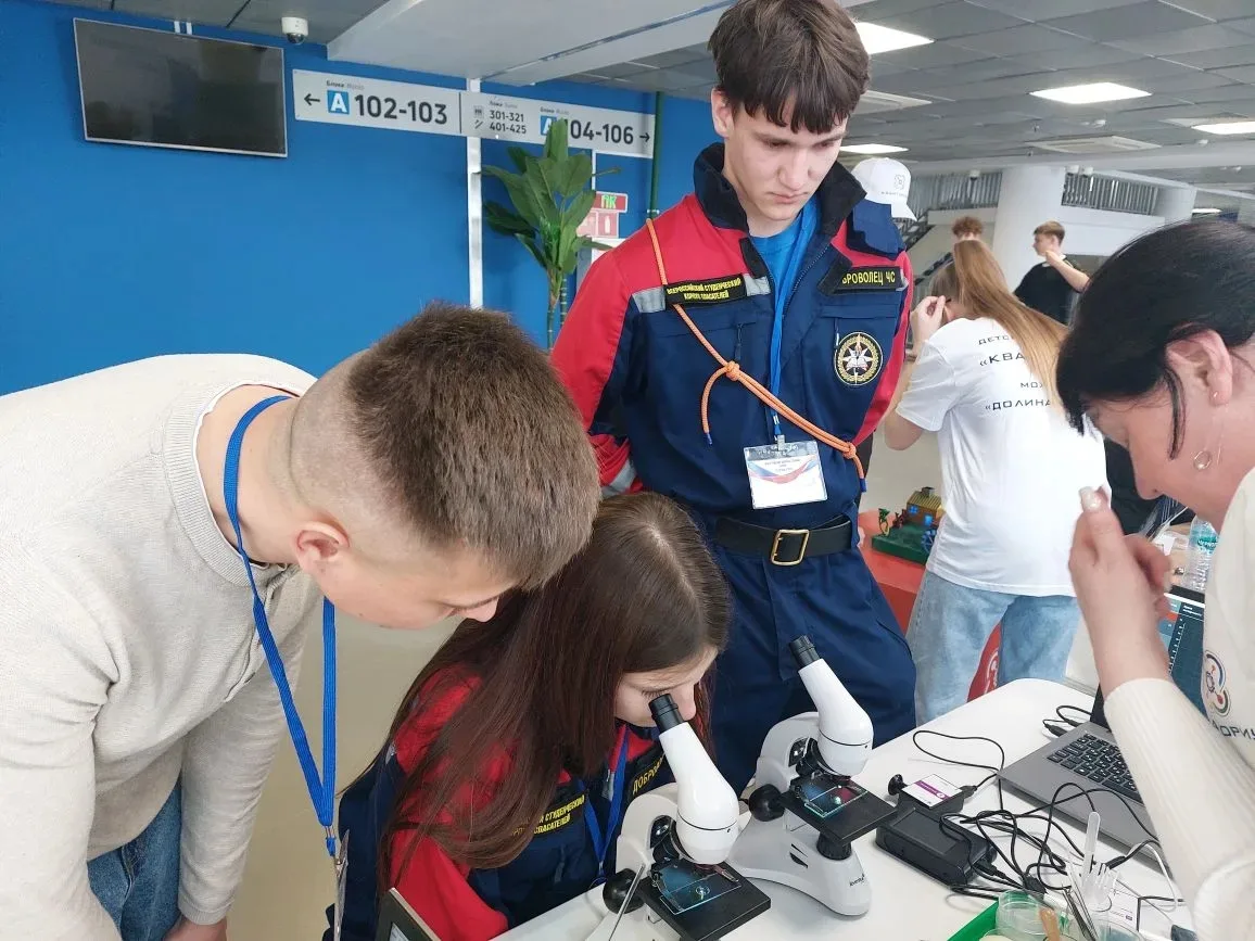 🧪 «Кванториум» Гимназии № 11 — одна из самых ярких площадок Волгоградского образовательного форума "