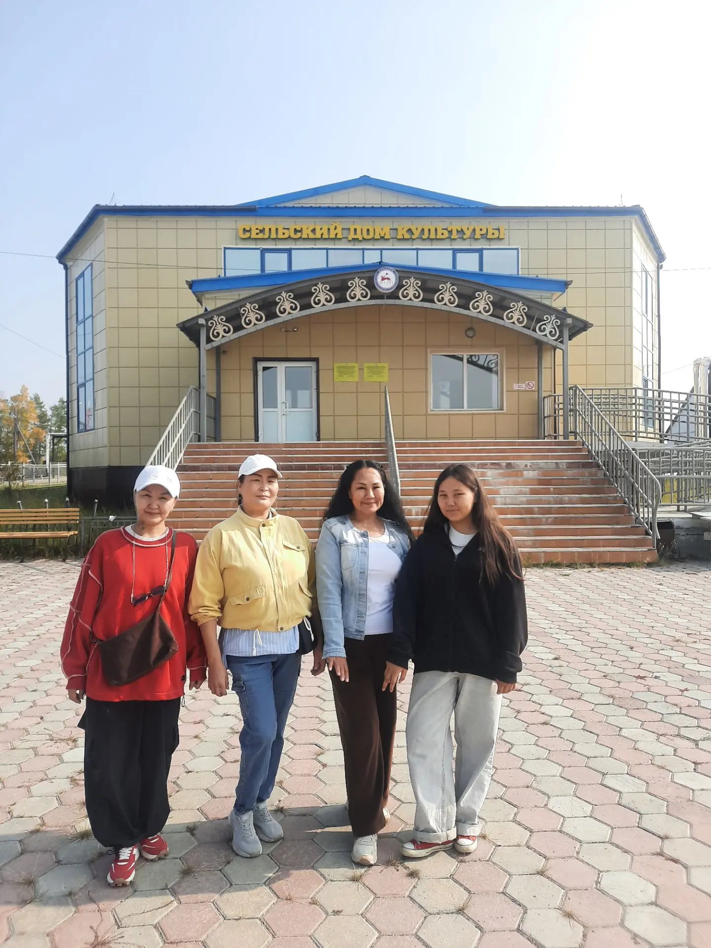 Бүгүн Амма улууһуттан ыалдьыттарбыт