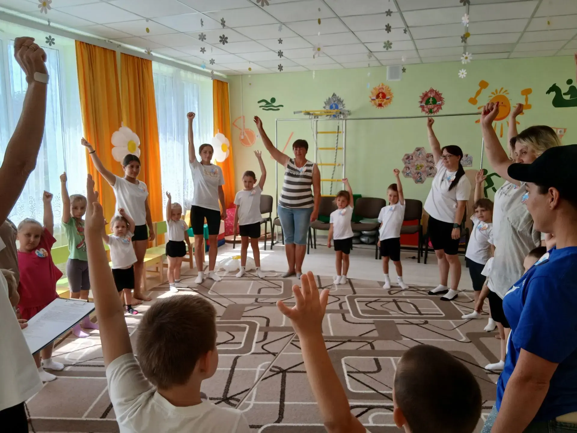 #ДВОР_ДетскоеВремяОтдыхаиРазвития
8 июля в России отмечается День семьи, любви и верности. Этот праз