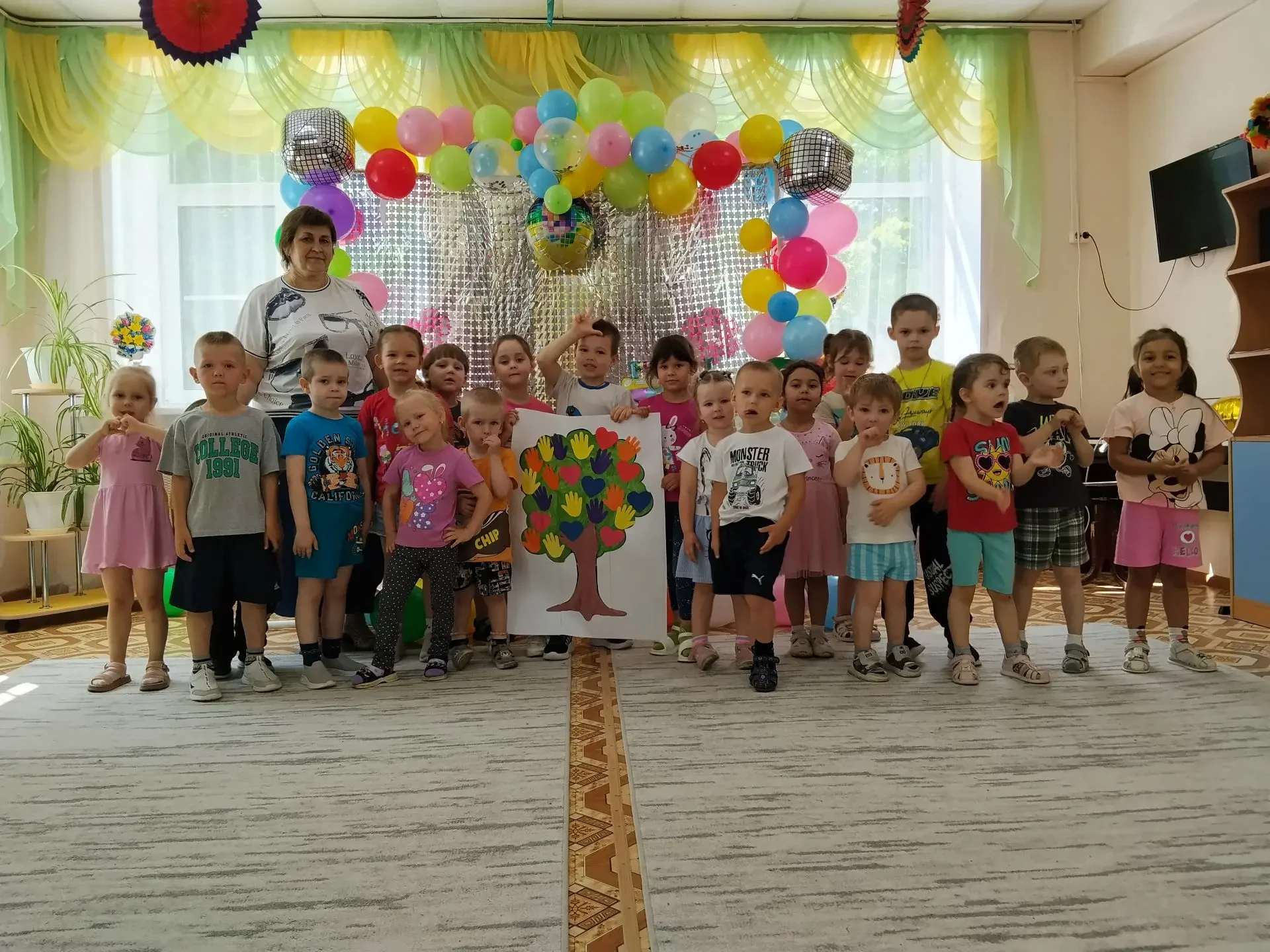 👫Международный день друзей, который отмечается 9 июня, просто создан для того, чтобы мы напомнили с