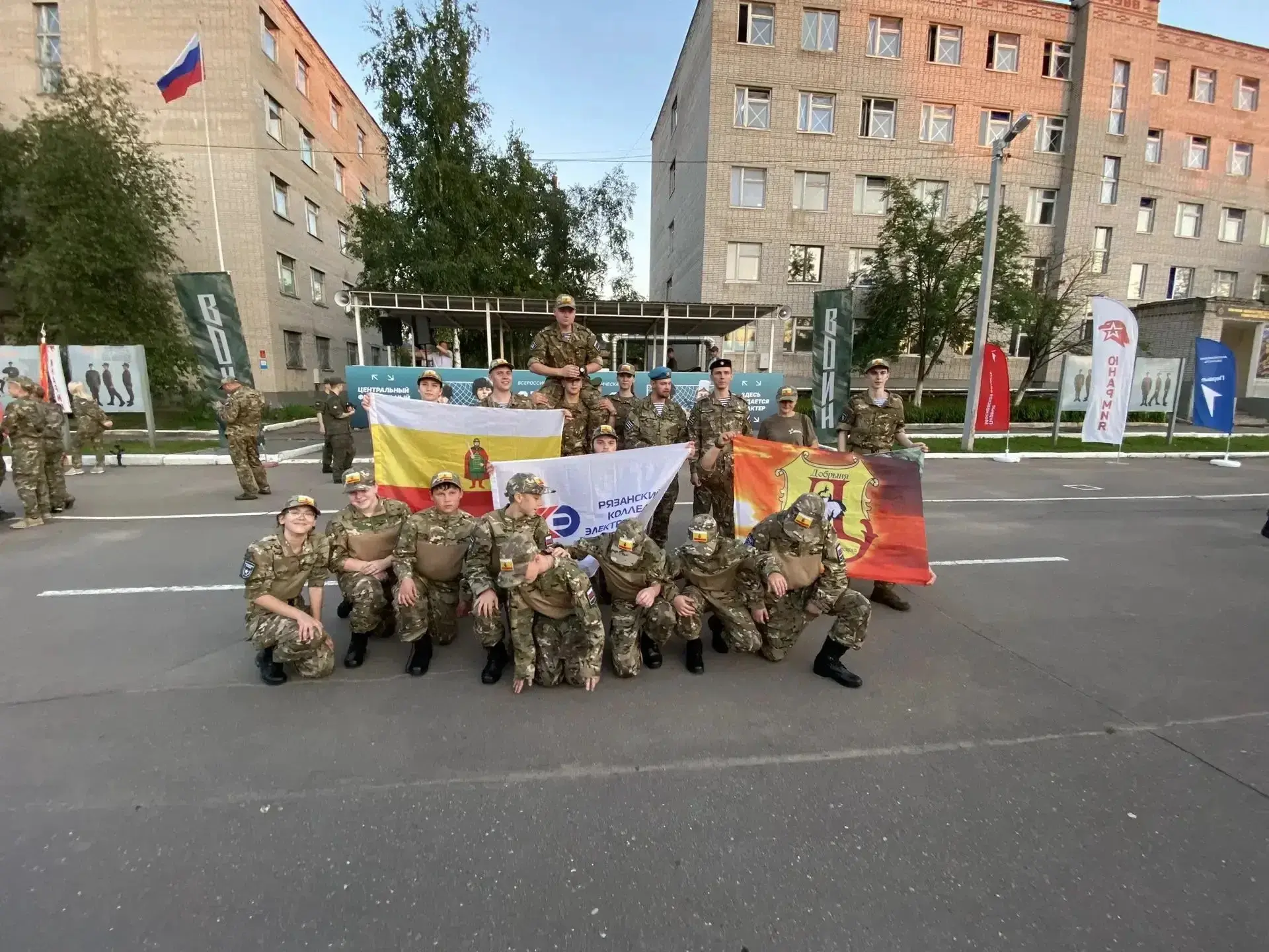 Первые Рязанской области на окружном этапе Зарницы 2.0

🪖 Команды школы №22 города Рязани и Рязанск