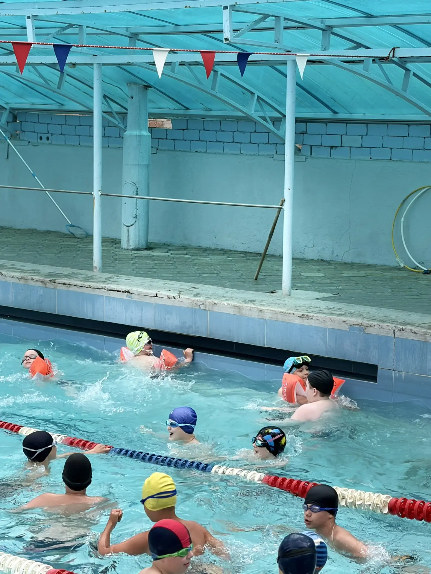 Ловим солнечные лучи в «Радуге»! 🌈🏊‍♂️