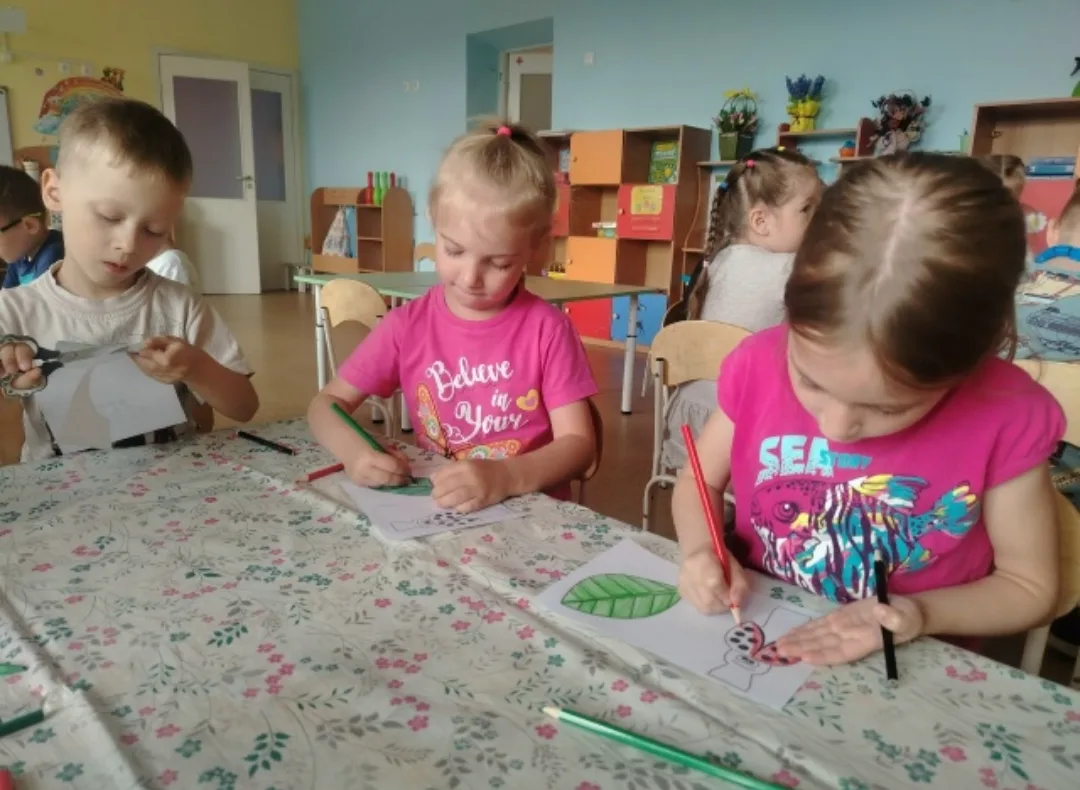 День божьей коровки: праздник удачи и ярких эмоций! 🐞

Знаете ли вы, что 13 июня отмечается День бо