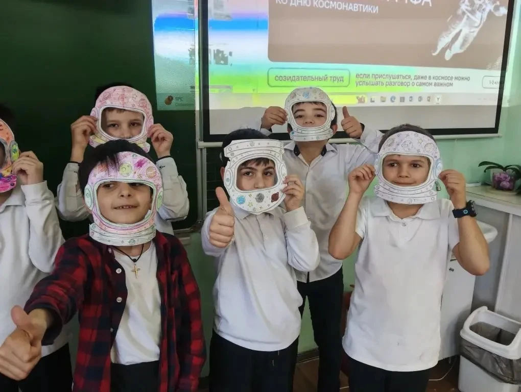 🚀Завершение Недели Космоса ✨  Ребята погружались в удивительный мир звезд, планет и галактик! 🌌Мы ув