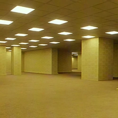 Backrooms теперь в Max!