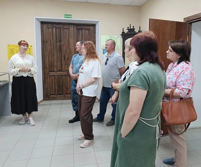 В преддверии Дня России наш музей с радостью принял в своих стенах коллектив Велижского районного су