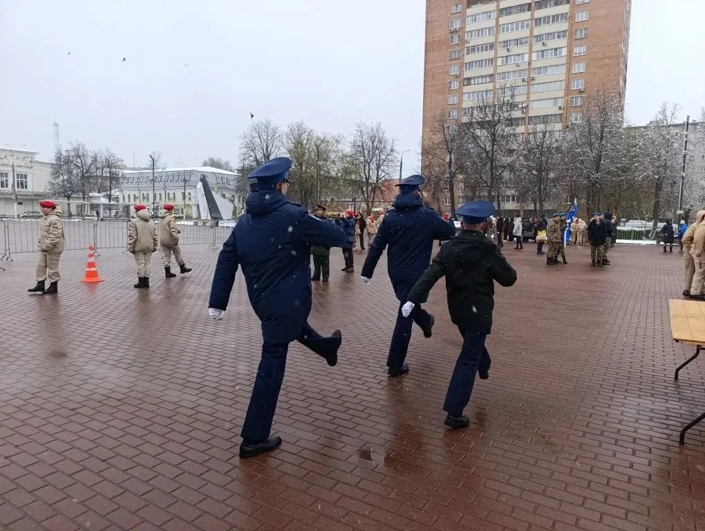 27 апреля кадеты приняли участие в областном конкурсе Пост N1, который состоялся в Подольске, на пло