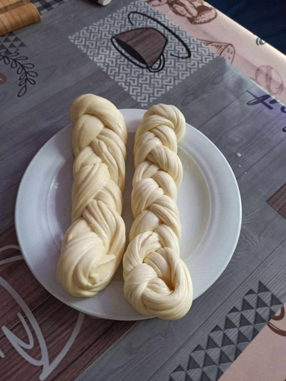 Смотрите, что творят наши студенты на своих кухнях!  💛 Буратта — нежнейшая, с сливочной сердцевиной,