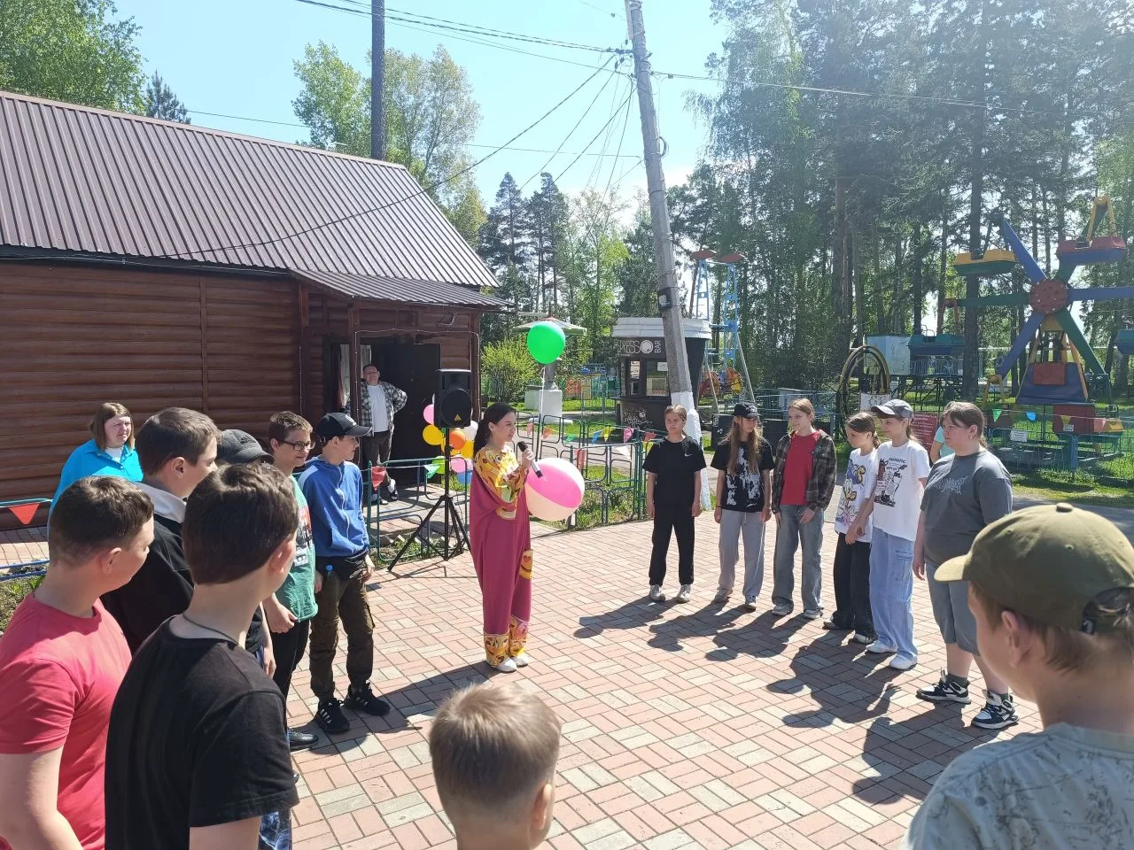 🔥 Шестой класс покорил городской парк имени Суворова: адреналин, логика и командный дух!