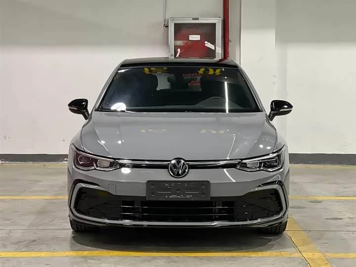 Volkswagen Golf 2023 г. в наличии в Китае! 🇨🇳