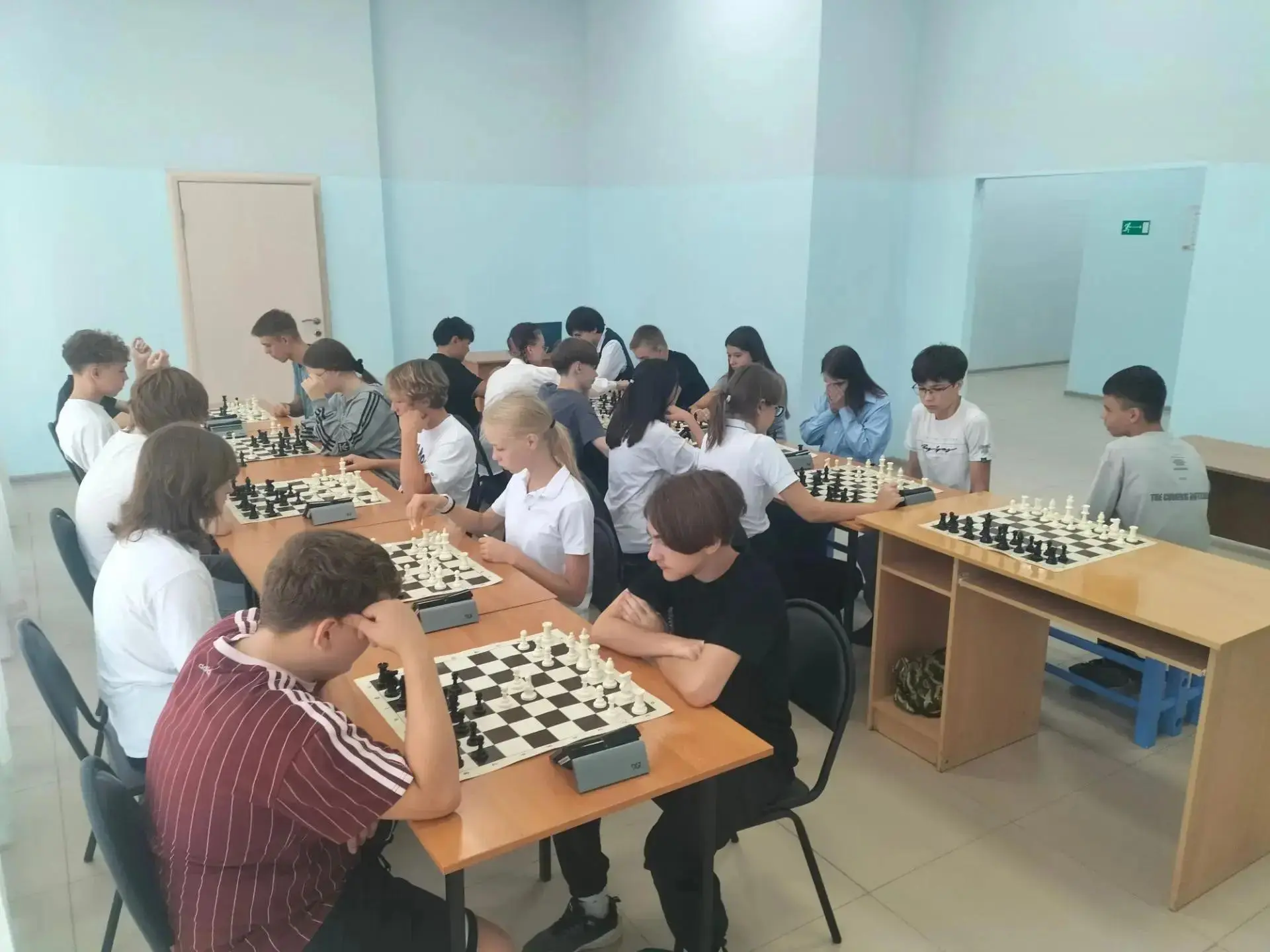 ♟В Энгельсском районе стартовал шахматный турнир на Кубок Губернатора