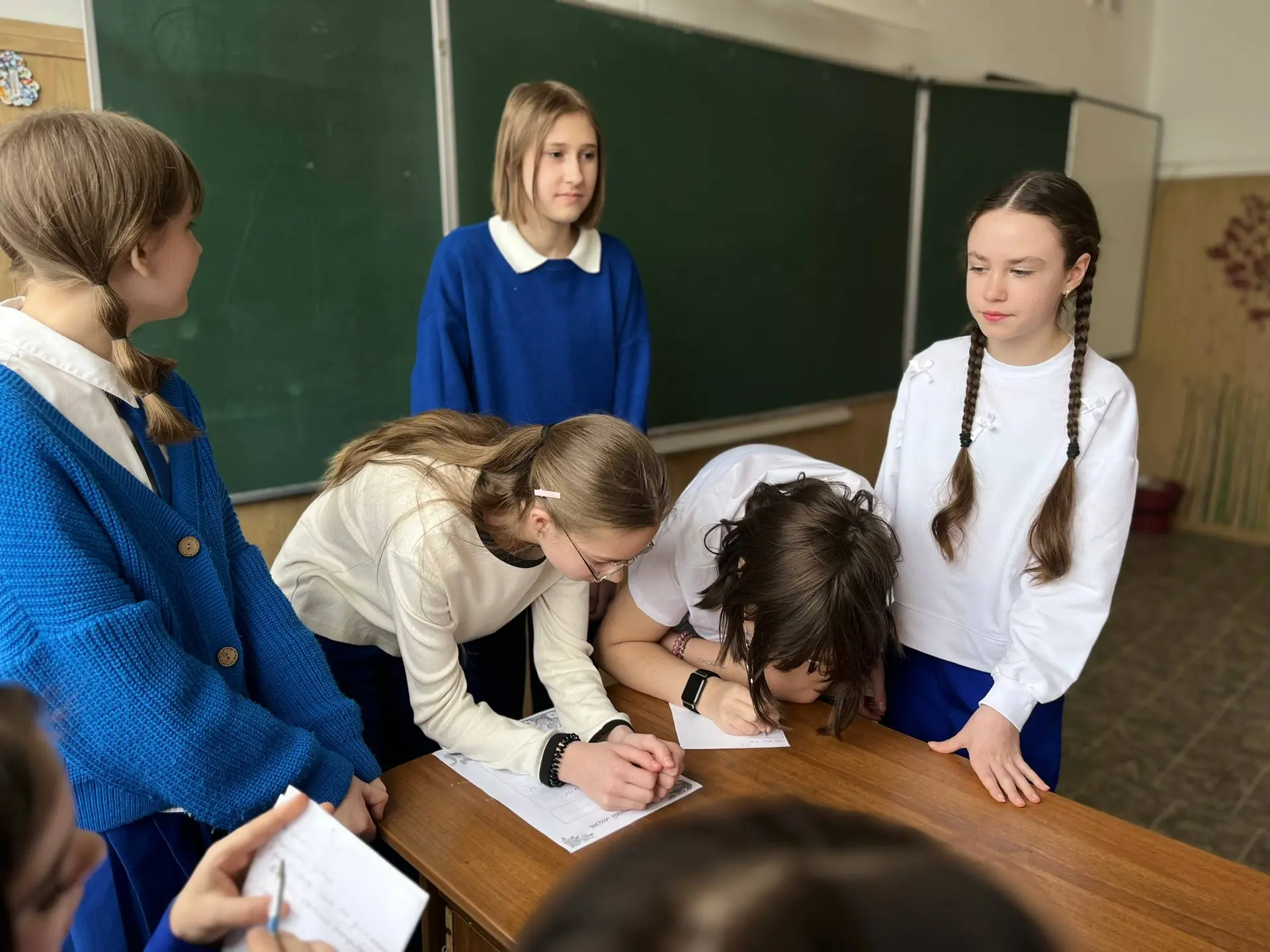 5 марта в стенах нашей гимназии было жарко от эмоций! Для учащихся 5-8 классов прошел захватывающий 