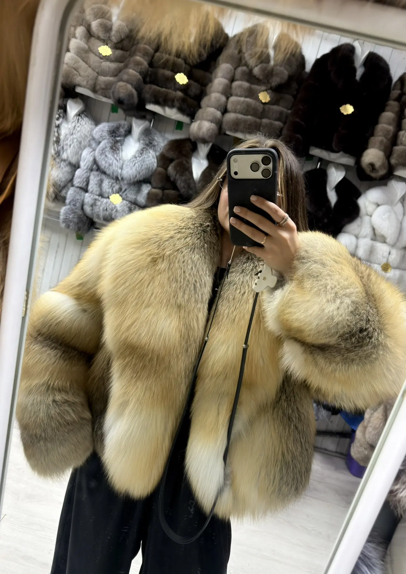 шубка из золотой лисы 50 см