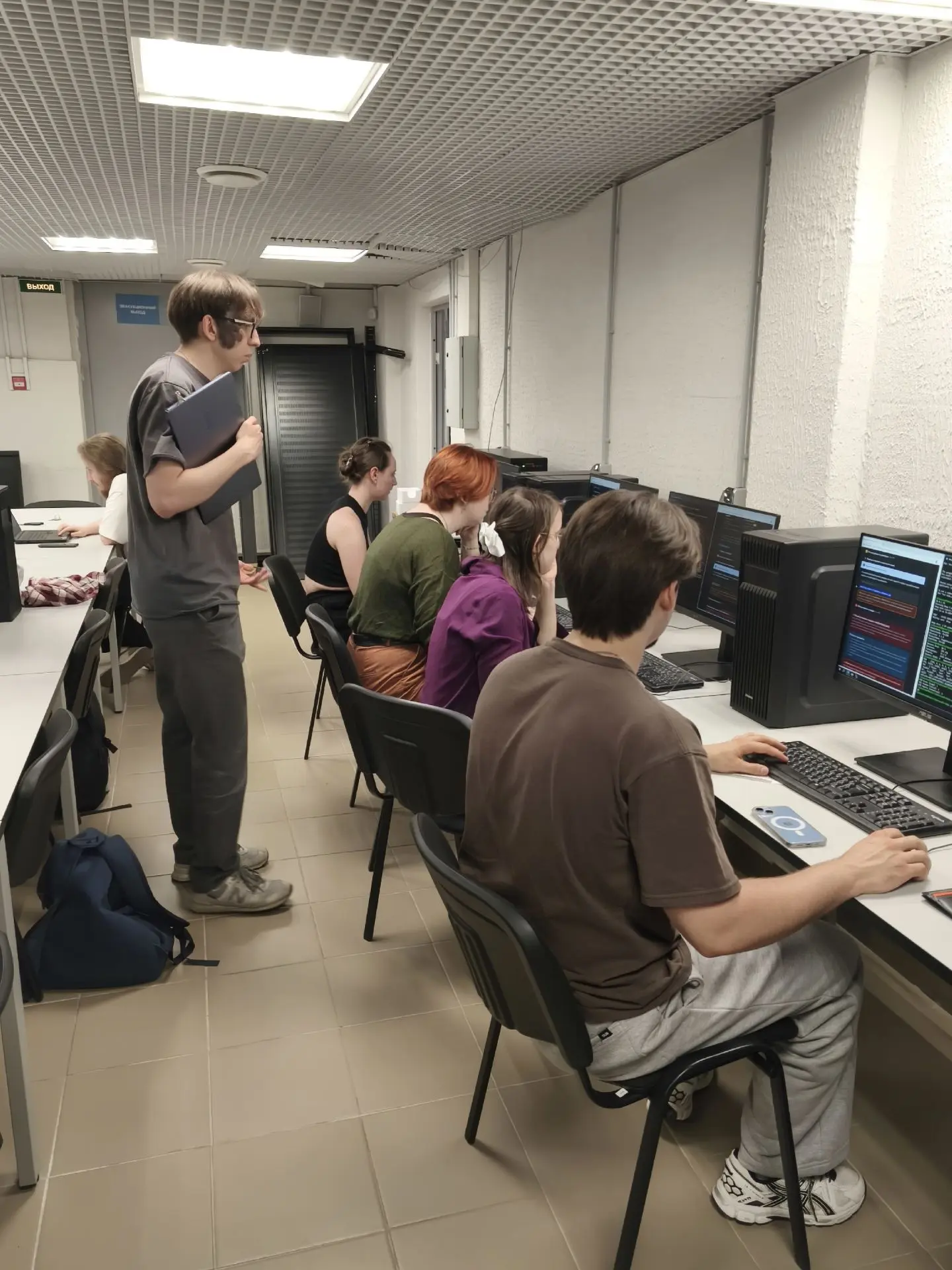 🚀 На кафедре цифровой безопасности СПбГМТУ начал работу киберполигон — виртуальная ИТ‑среда для мод