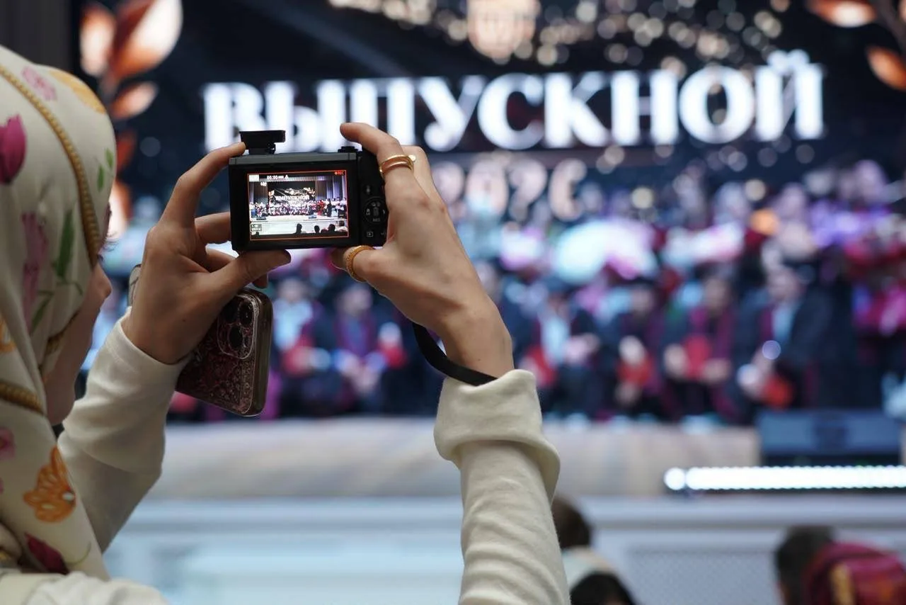 📆Не нарушая традиций, вспомним о главных событиях прошлой недели

🎓Вручили дипломы лучшим выпускни