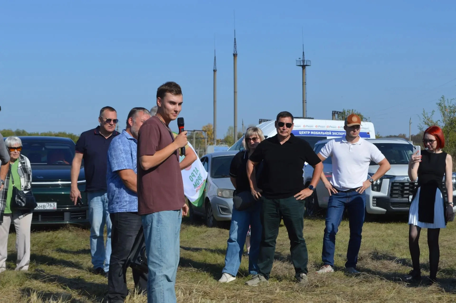 На Дне поля, который прошел в Сергиевском районе, агроном ООО АПК «ТСК Агро» Егор Черно...