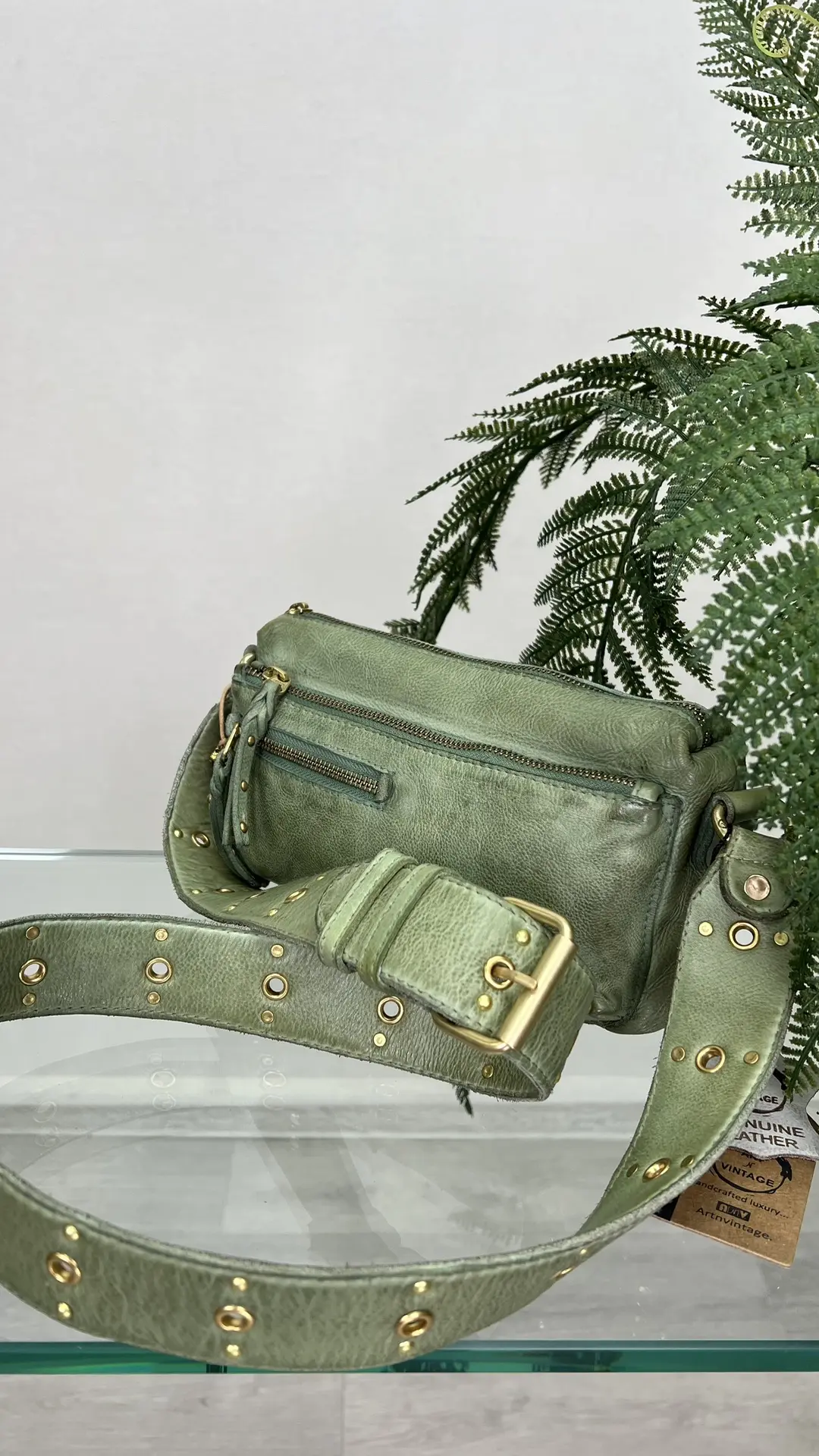 ART VINTAGE luxury 
Ручная работа 

🔸Материал: натуральная кожа буйвола
🔸Цена: 9900₽
🔸Размер: 24/