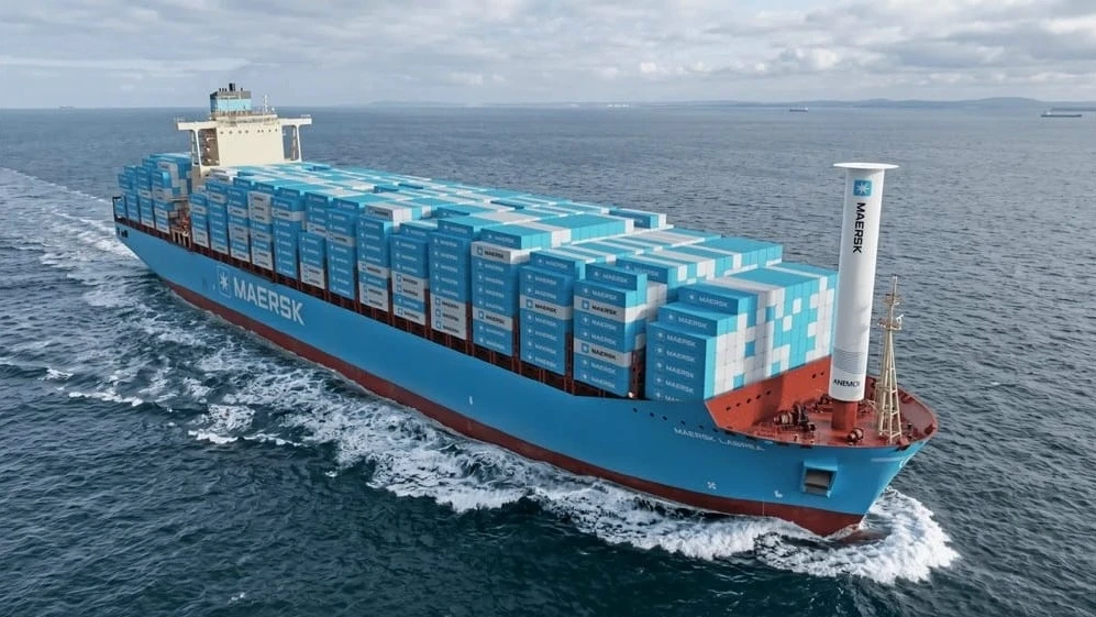 🇩🇰⚓⛴  Ветроходный эксперимент Maersk: Роторный парус впервые установят на контейнеровоз