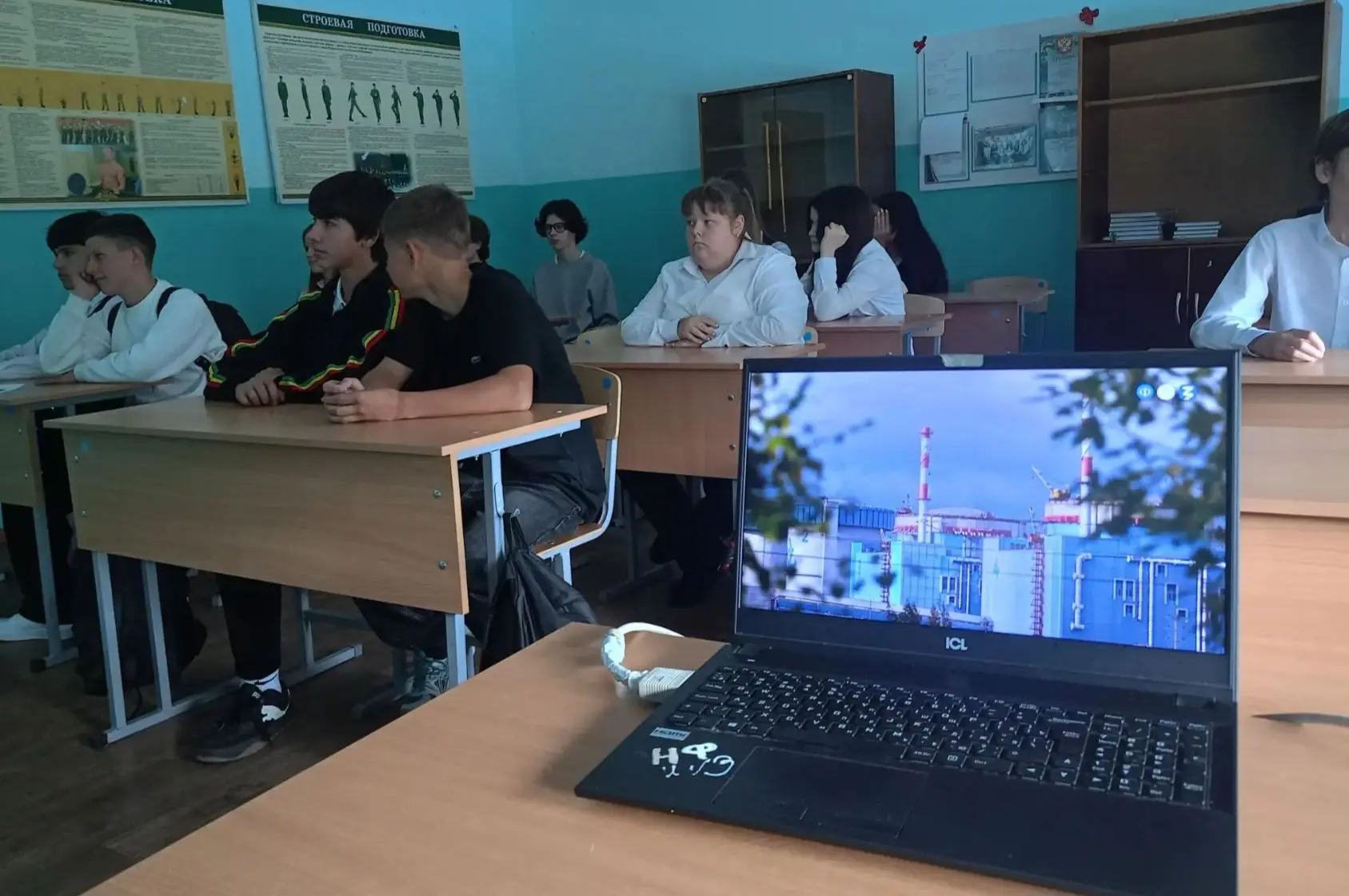 Сегодня, 3 сентября, для обучающихся 6–11 классов нашей школы прошло первое в этом учеб...