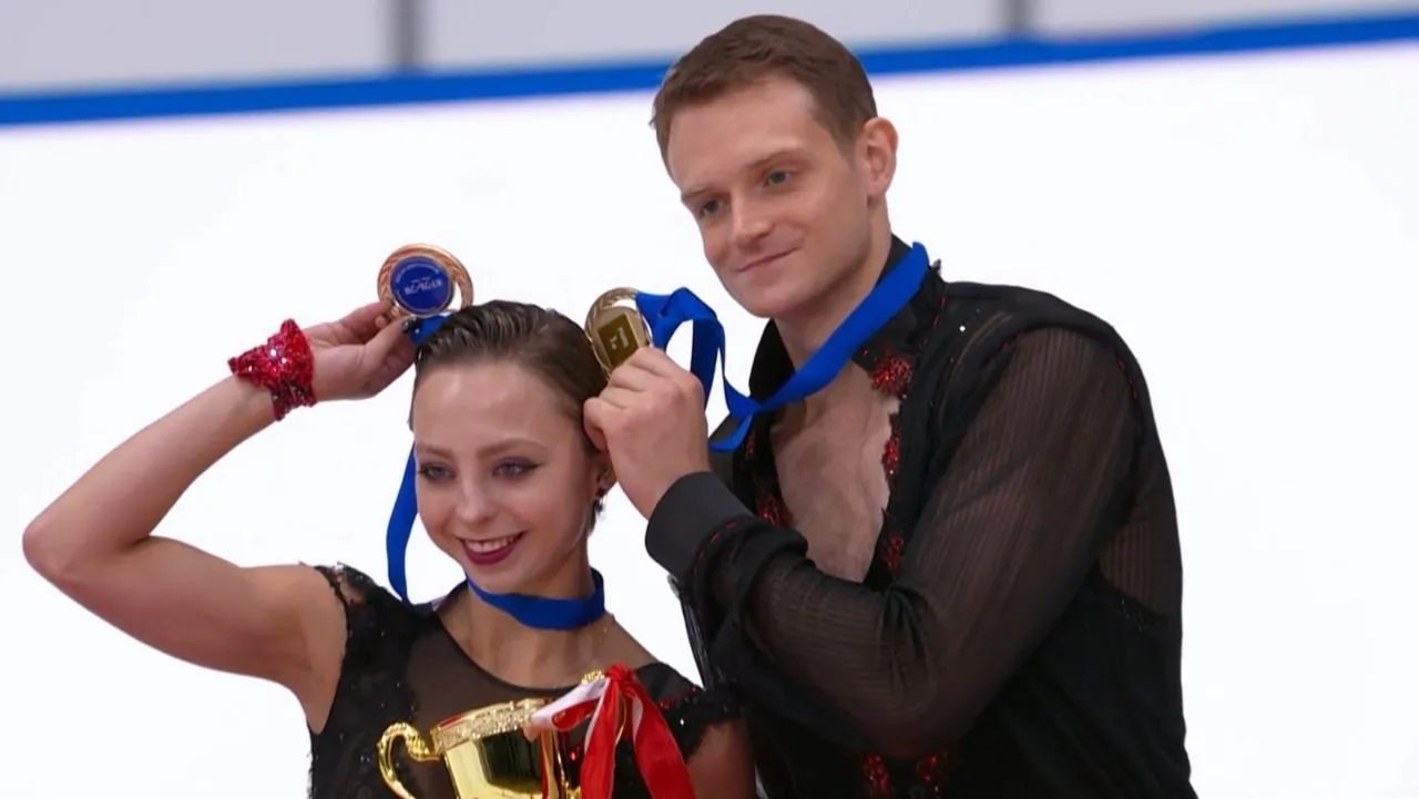 🥇⛸ Студентка Вышки взяла золото на турнире по фигурному катанию