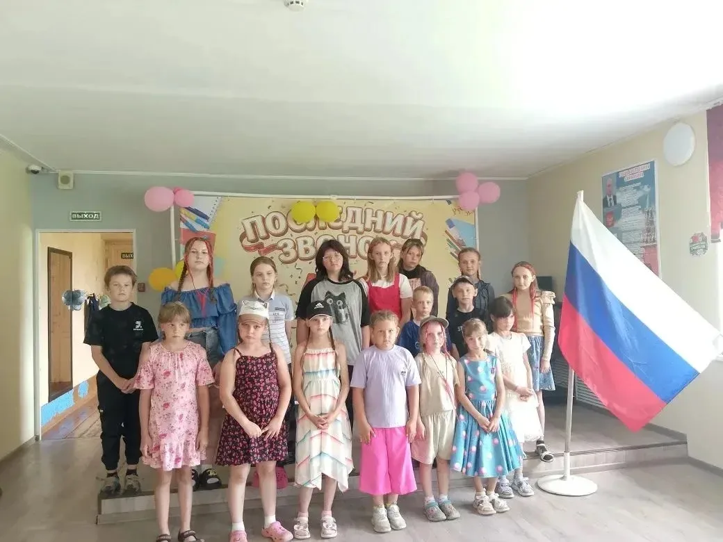 Вот и пролетела ещё одна лагерная смена — время расставания всегда наступает так быстро! 🌟

Сегодня
