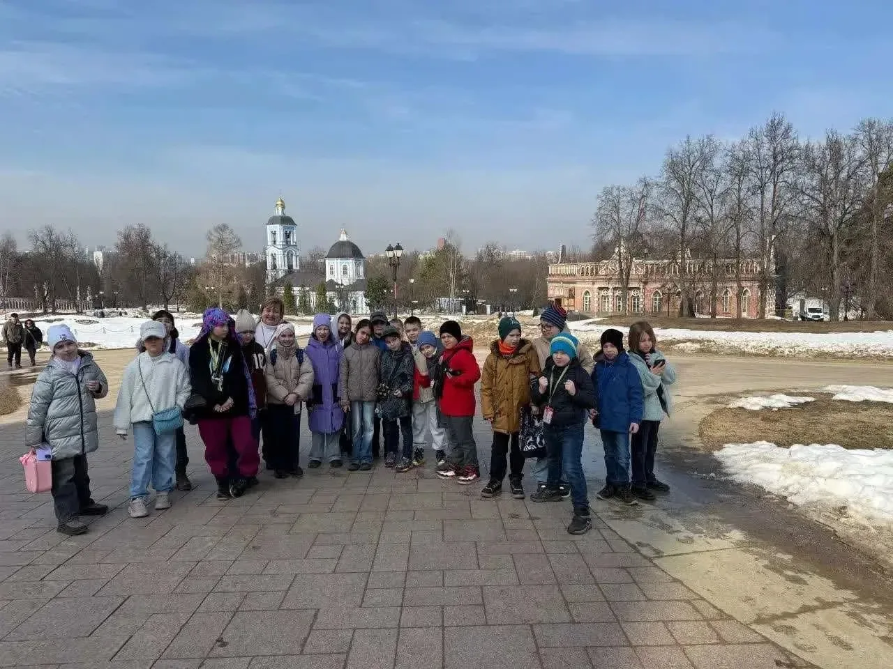 🎭 Путешествие во времени с 2Д: «Сказка Императрицы» в Царицыно  📅 20 марта наш 2Д класс побывал в ис