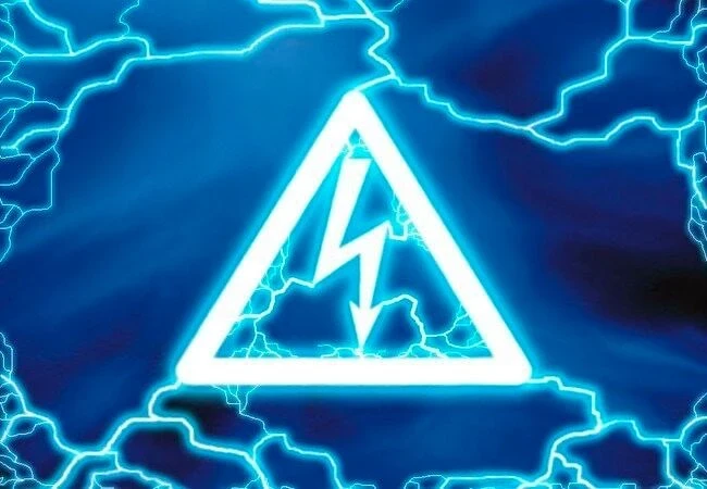 Воздействием слабого электрического тока на мозг можно улучшить математические способно...
